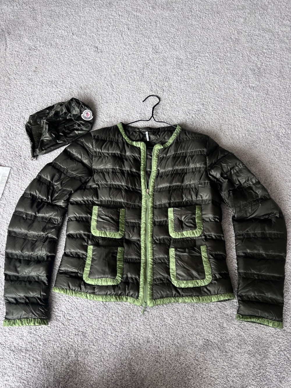 Authentic like new Moncler Lerissy (Flavienne) Down Jacket with Pouch (US S)